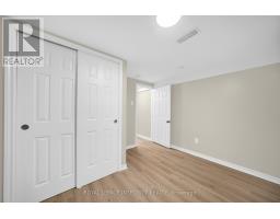 2408 Drury Lane, Ottawa, ON K2C1G5 Photo 45