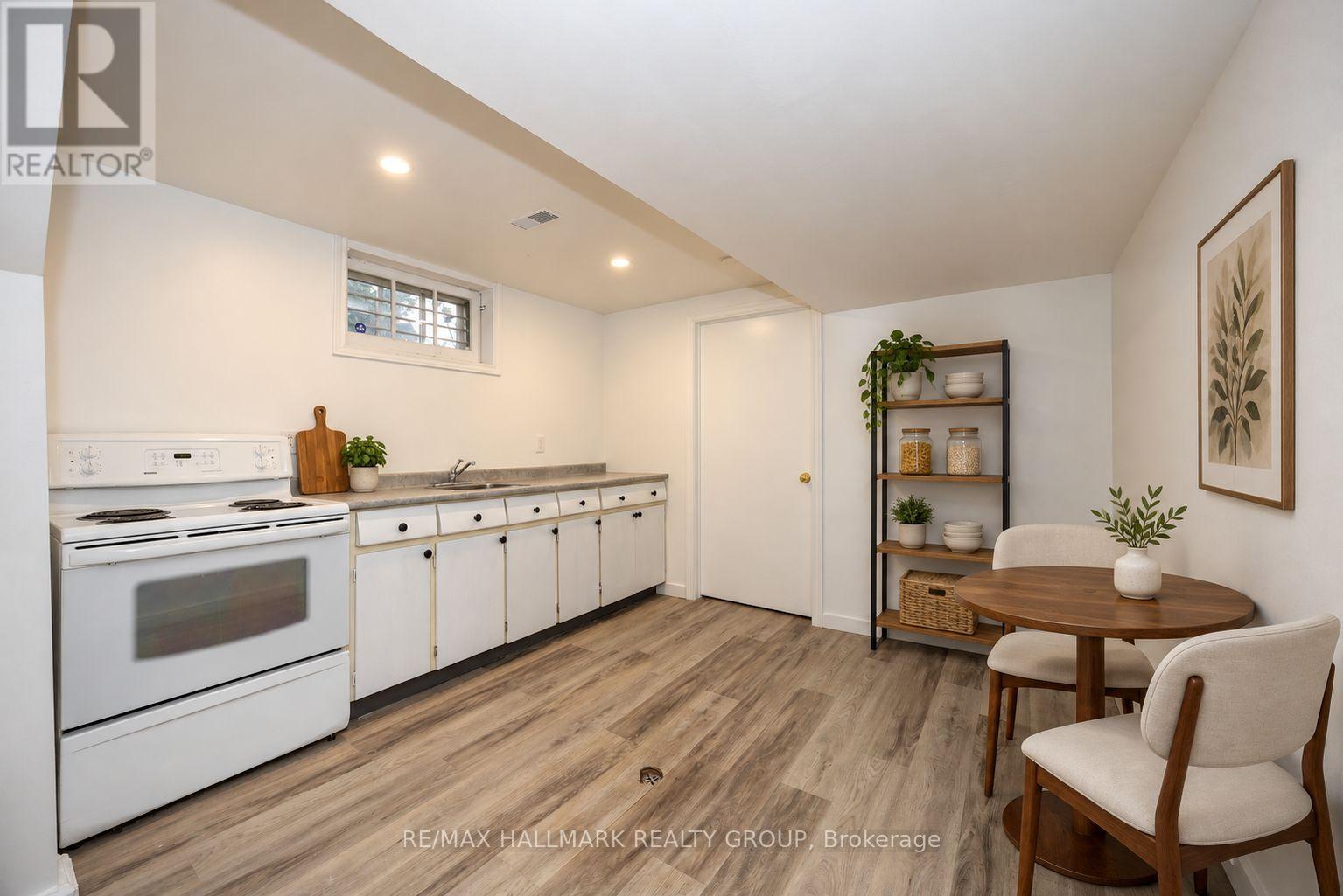 926 Elsett Drive — photo 24