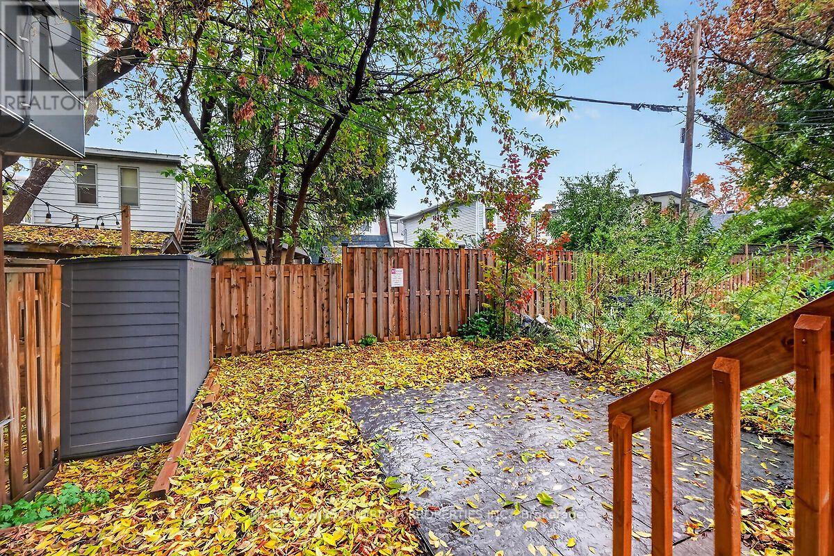 43 Stirling Avenue — photo 50