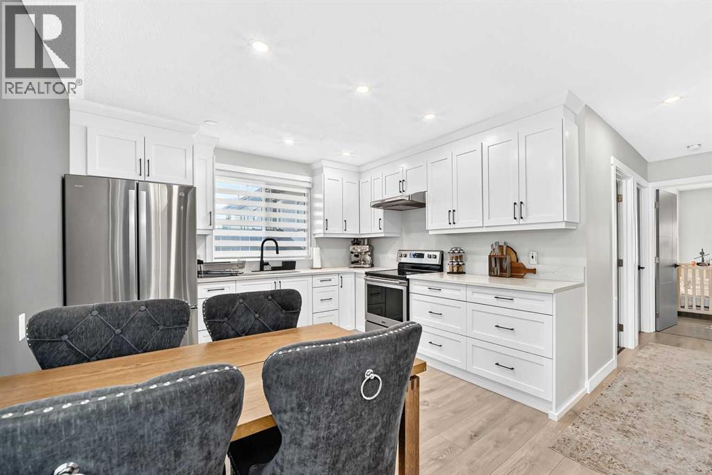 6020 18 Avenue NE photo 13
