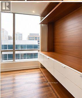 2007 - 85 BLOOR STREET E, Toronto (Church-Yonge Corridor) — photo 11