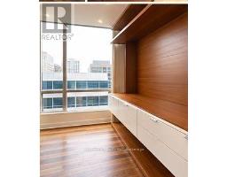 2007 - 85 Bloor Street E, Toronto, ON M4W3Y1 Photo 11