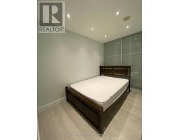 4009 - 1 Bloor Street E, Toronto, ON M4W0A8 Photo 11
