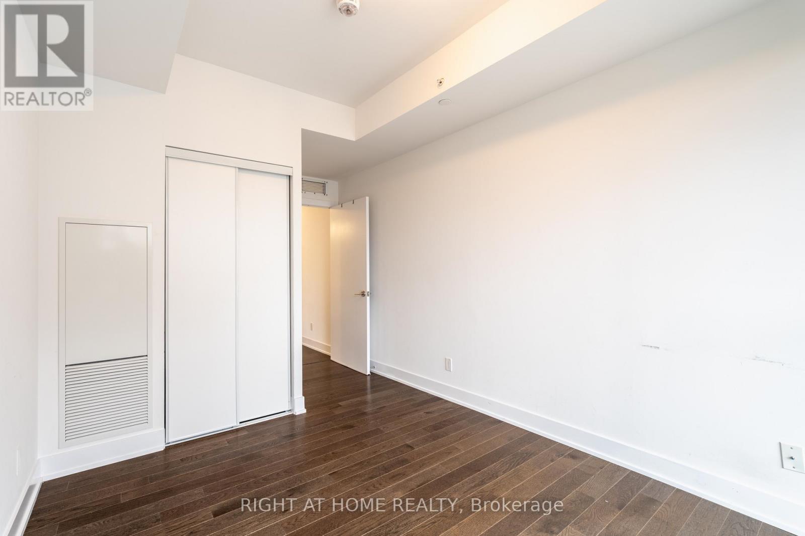#1307 181 BEDFORD ROAD - 15