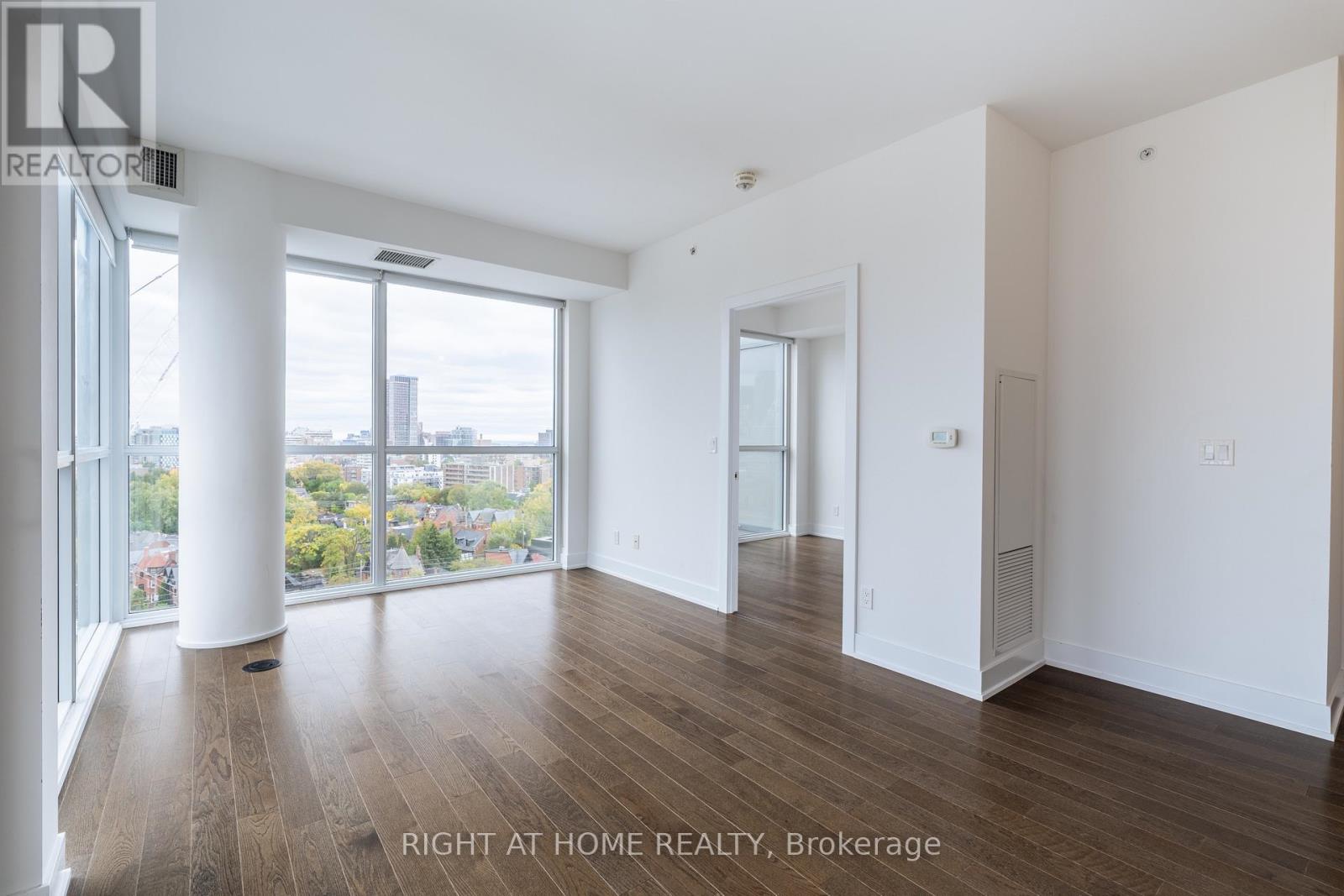 #1307 181 BEDFORD ROAD - 8