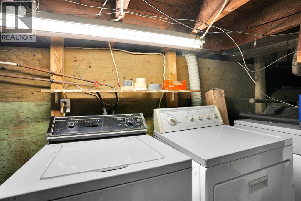 1611 2A Street NW photo 24