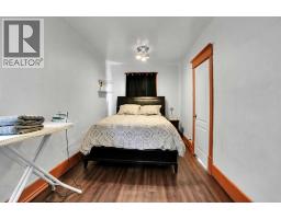 1611 2a Street Nw, Calgary, AB T2M2X5 Photo 12