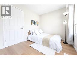 Bedroom - 506 Lonelm Court Unit# A, Waterloo, ON N2L5E1 Photo 10