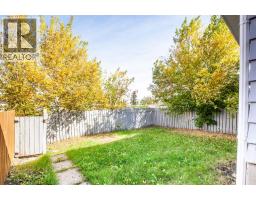 Bedroom - 816 Canfield Way Sw, Calgary, AB T2W1K1 Photo 6