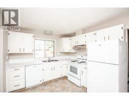 816 Canfield Way Sw, Calgary, AB T2W1K1 Photo 14