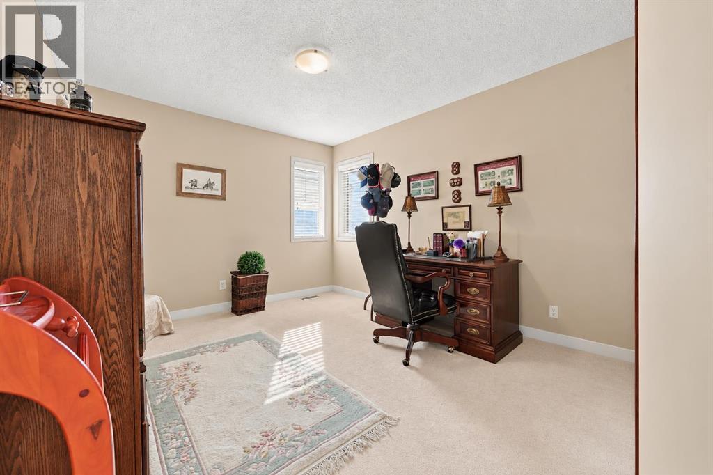211 Royal Birch Way NW - photo 28