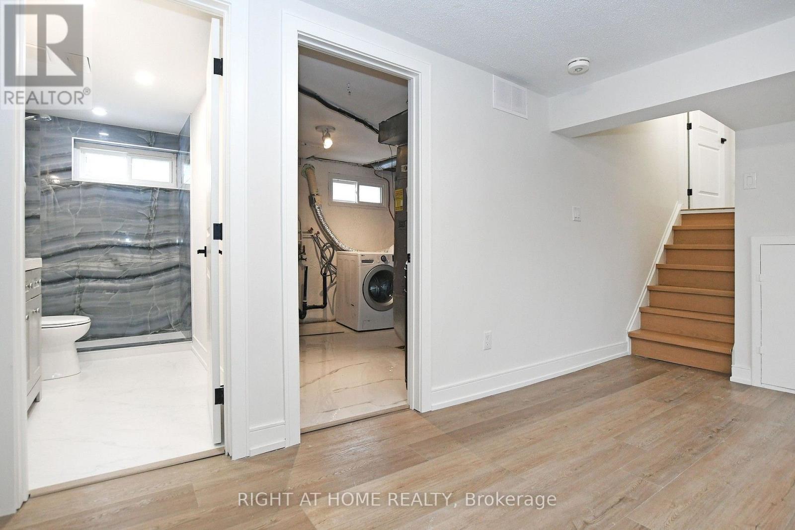 8 Hill Drive, Aurora, ON photo 30