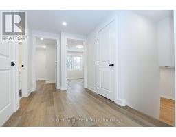 8 Hill Drive, Aurora, ON L4G3A6 Photo 12