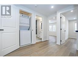 8 Hill Drive, Aurora, ON L4G3A6 Photo 22