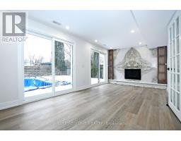 8 Hill Drive, Aurora, ON L4G3A6 Photo 26