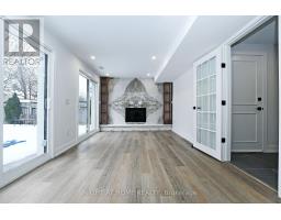8 Hill Drive, Aurora, ON L4G3A6 Photo 27