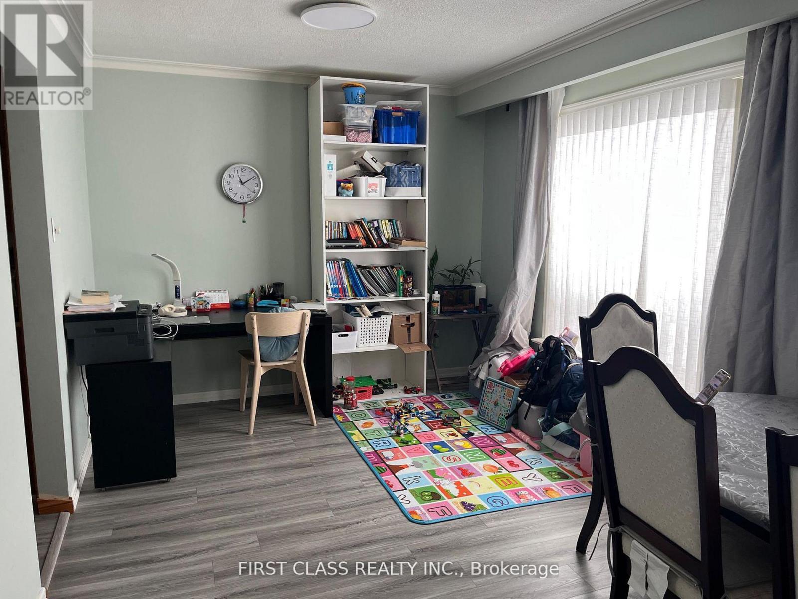 14 Pringle Avenue, Markham, ON photo 3