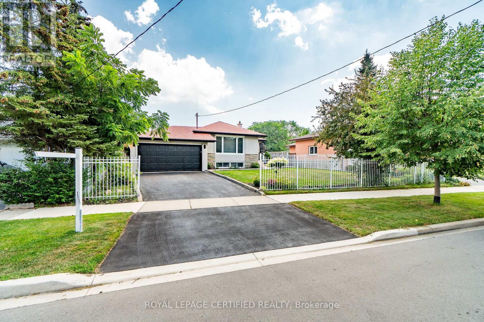 MAIN - 604 WILDWOOD DRIVE, Oakville (WO West) — photo 2