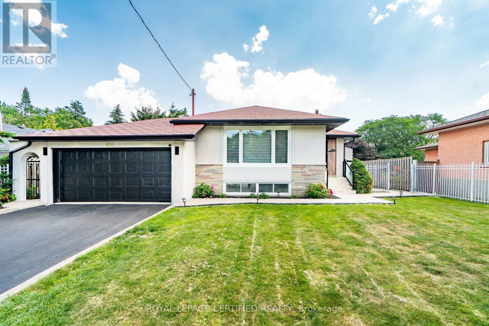 MAIN - 604 WILDWOOD DRIVE, Oakville (WO West) — photo 4