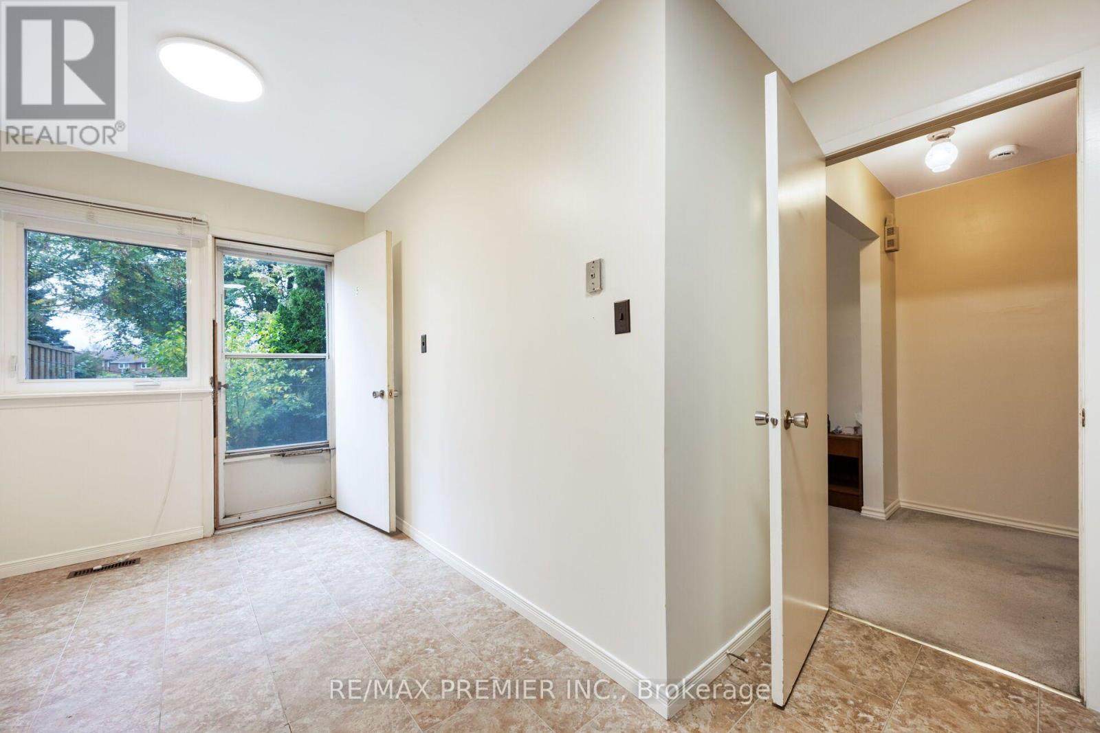 Unit 5- 3 Kendleton Drive, Toronto, ON photo 26