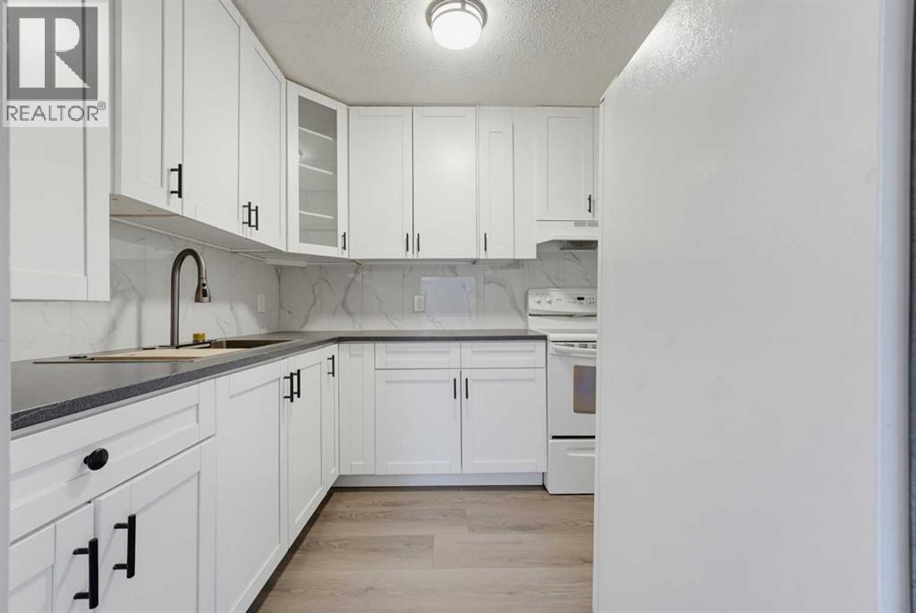 98, 2519 38 Street NE photo 13