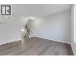 Bedroom - 98, 2519 38 Street Ne, Calgary, AB T1Y4W8 Photo 9