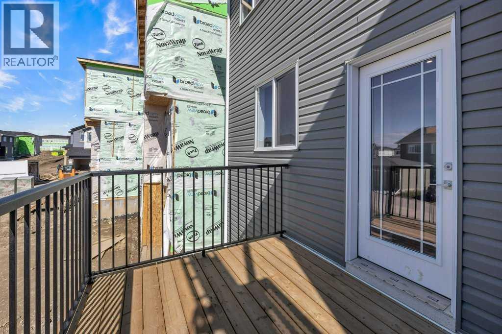 143 Amblefield Avenue NW photo 10
