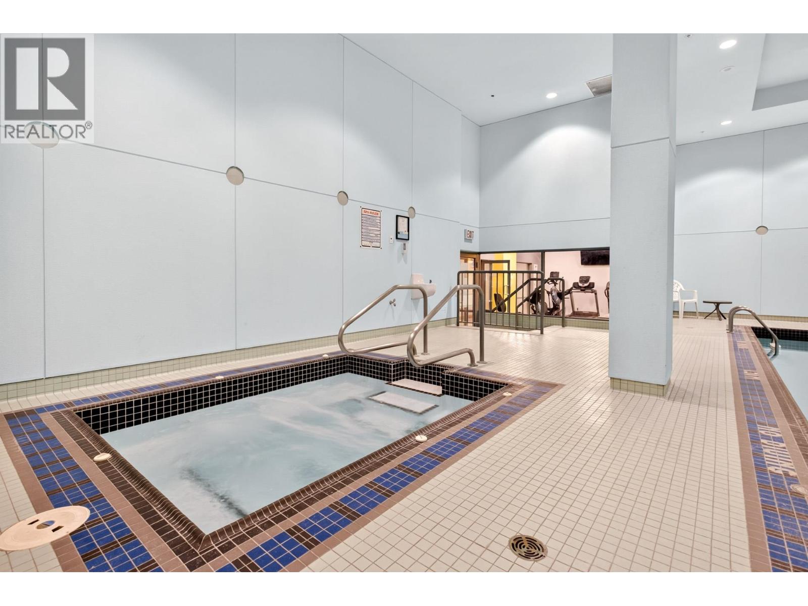 507 1201 MARINASIDE CRESCENT, Vancouver - Image 1
