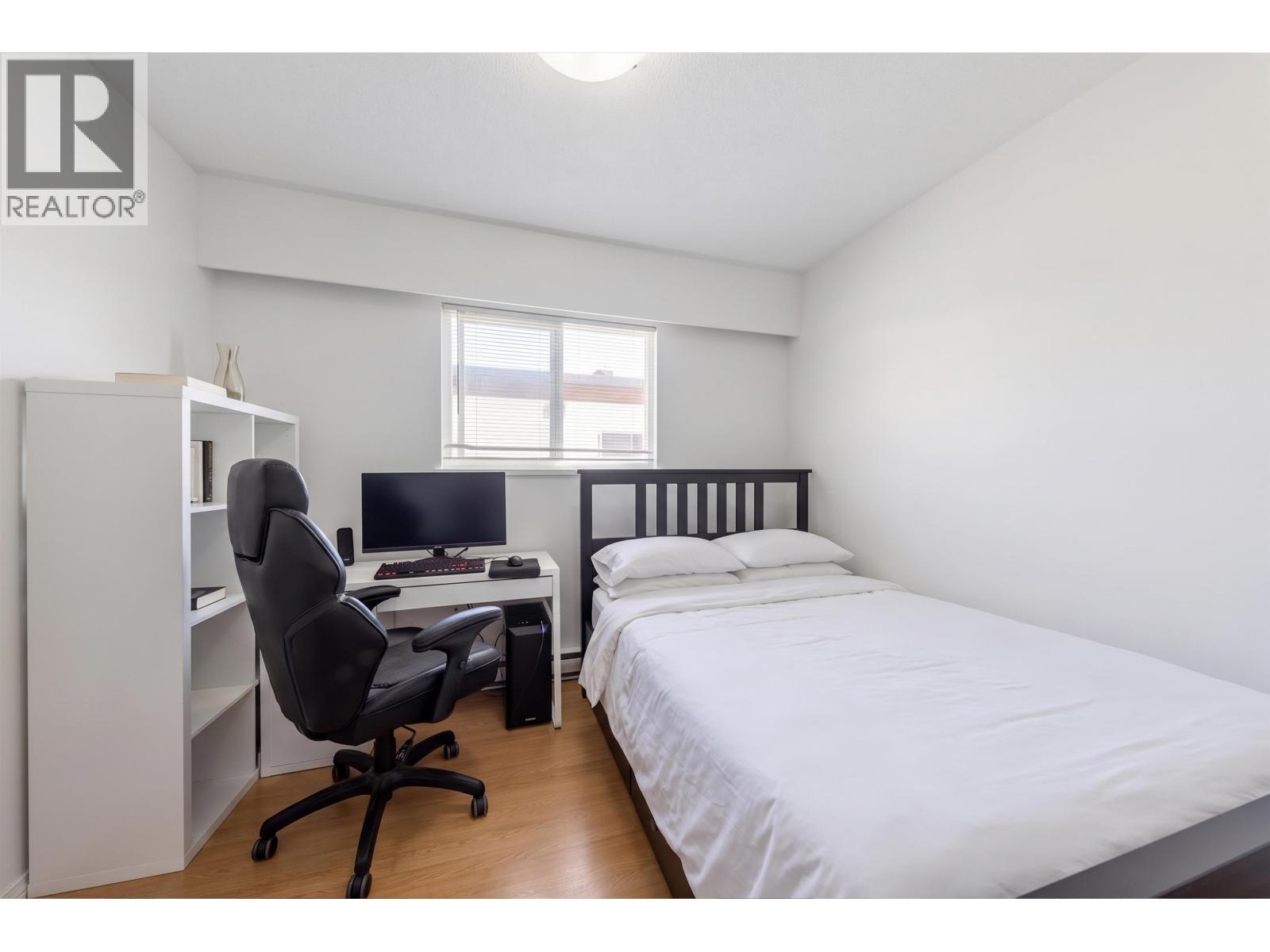 Photo of 7658 FREMLIN STREET 26