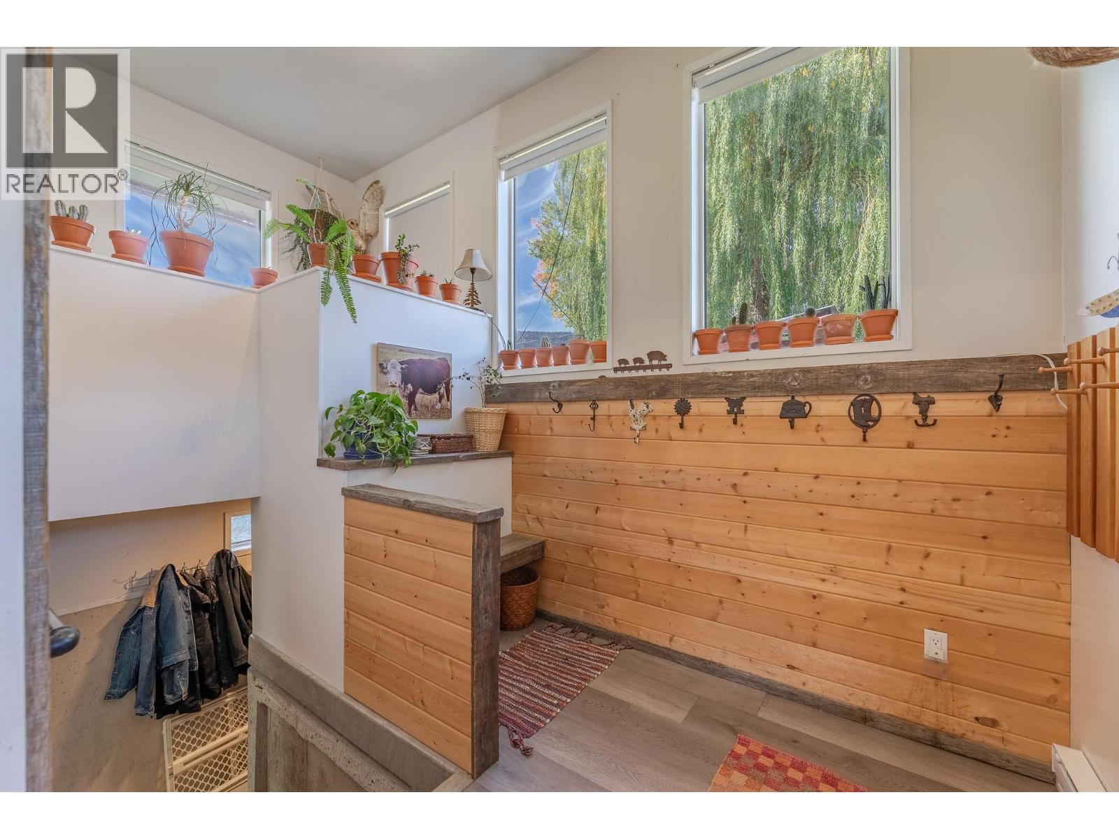 855 Fish Lake Road, Summerland