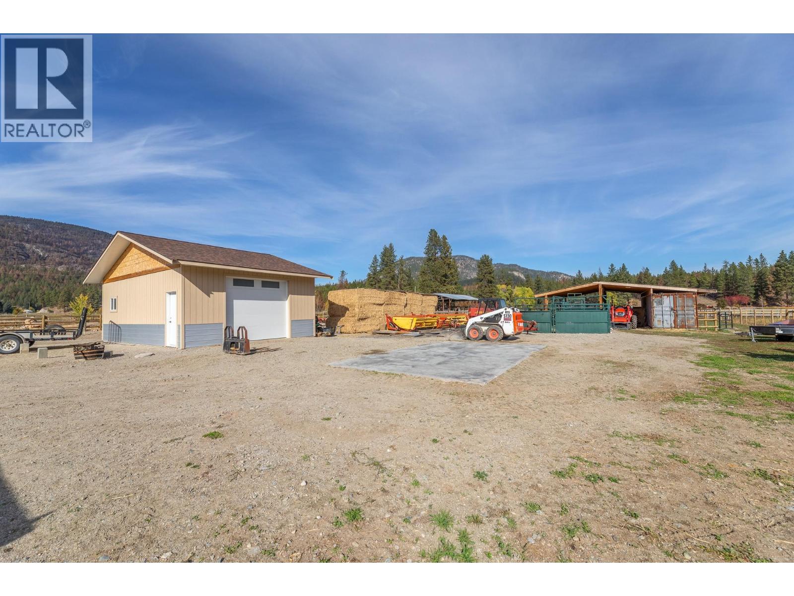 855 Fish Lake Road, Summerland