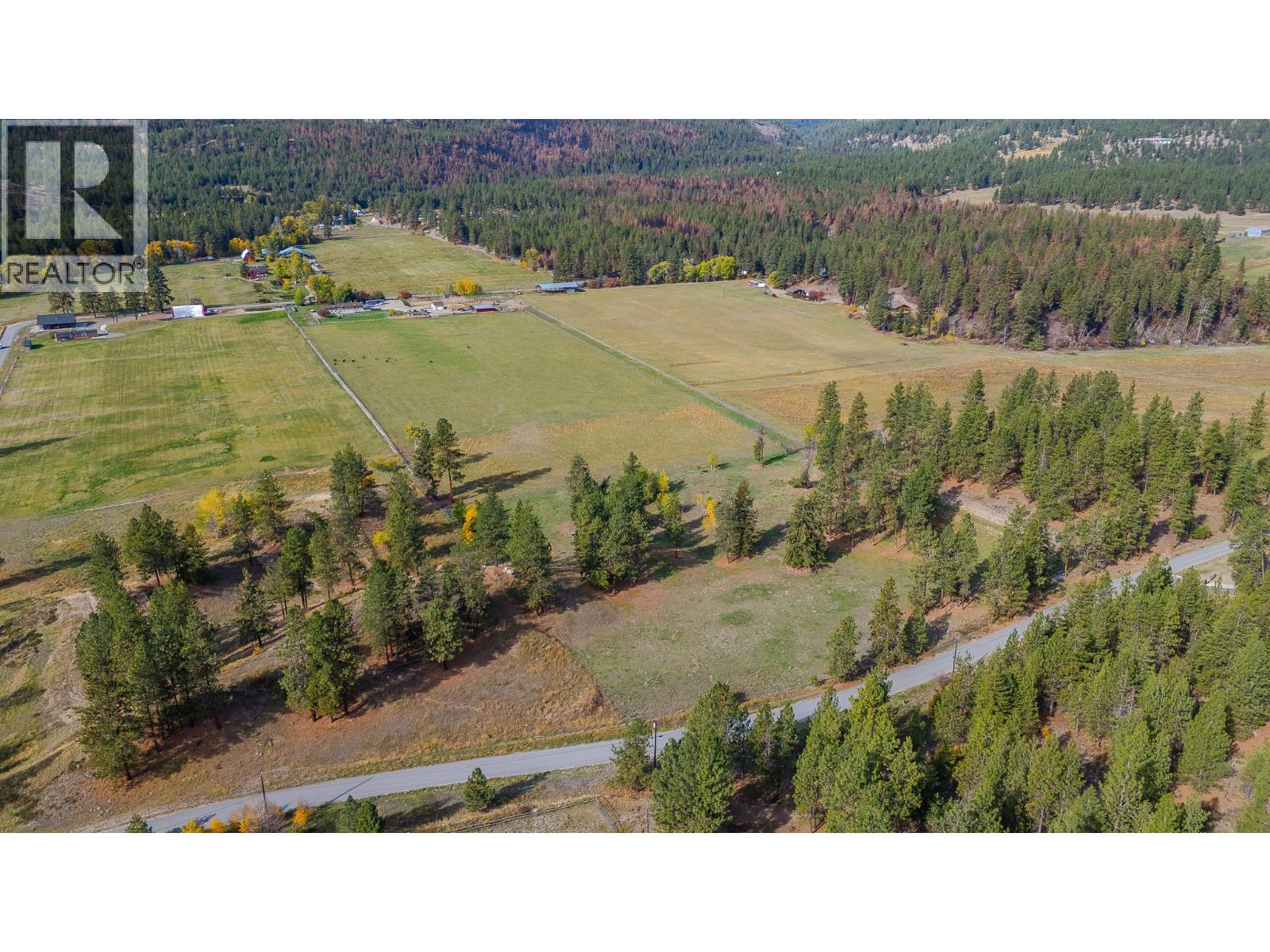 855 Fish Lake Road, Summerland