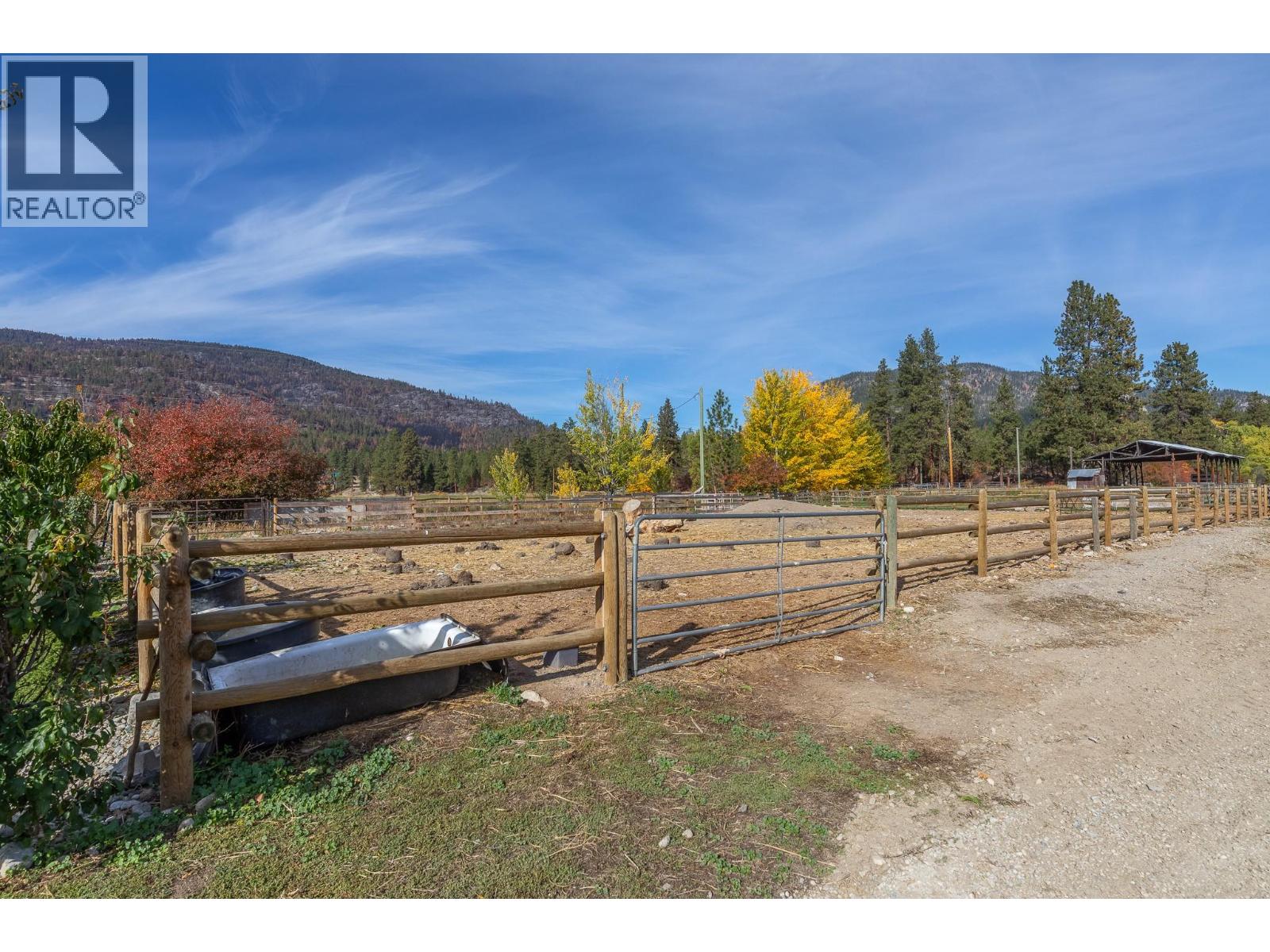 855 Fish Lake Road, Summerland