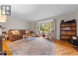 53 Meadowbank Drive, Ottawa, ON K2G0P1 Photo 7