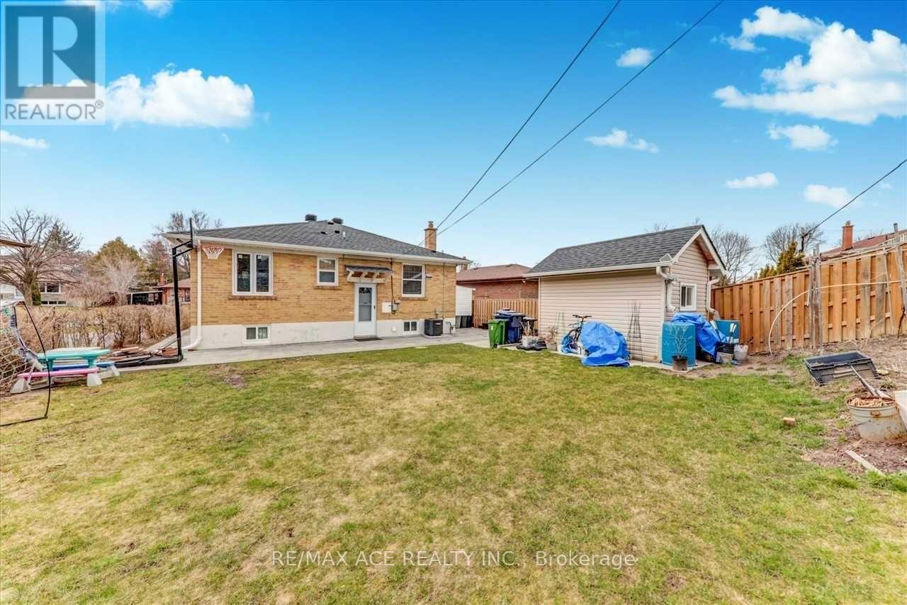 MAIN - 137 JANRAY DRIVE, Toronto (Woburn) — photo 11