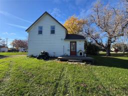 65 1st Street E, Letellier, MB R0G1X0 Photo 20