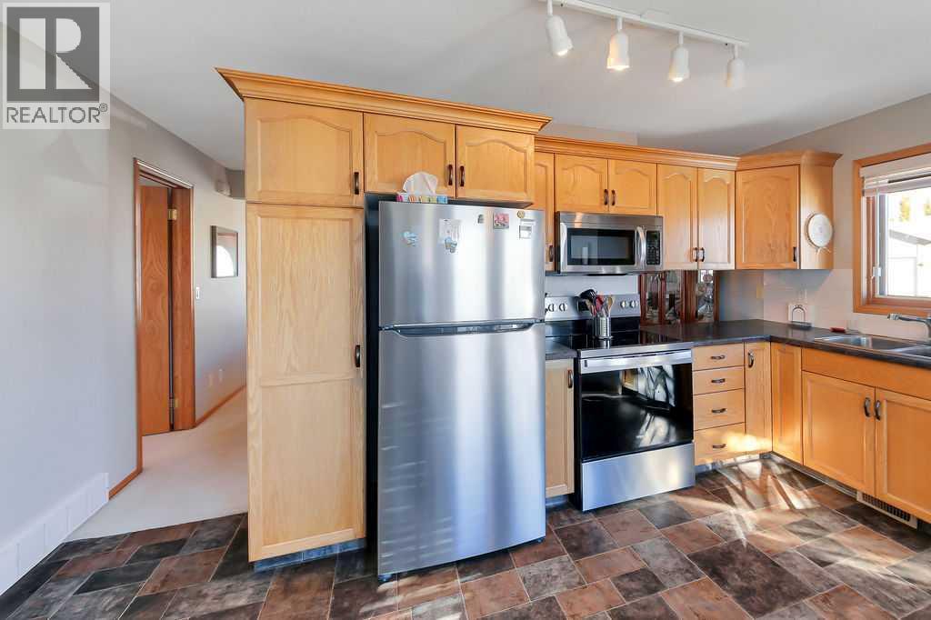 142 Doran Crescent Red Deer