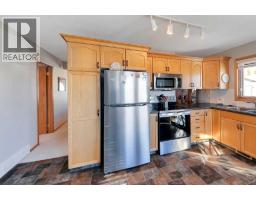 142 Doran Crescent, Red Deer, AB T4R1M9 Photo 12