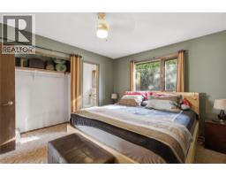 Bedroom - 2309 Nechako Drive, Kamloops, BC V2E1T8 Photo 6