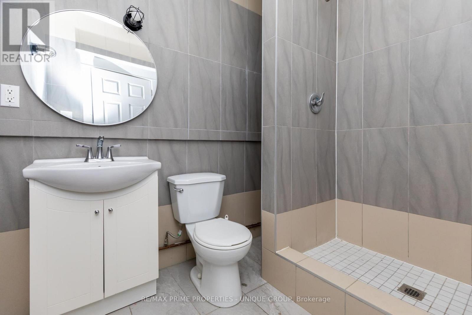 2 - 688 BLOOR STREET W, Toronto (Annex) — photo 5