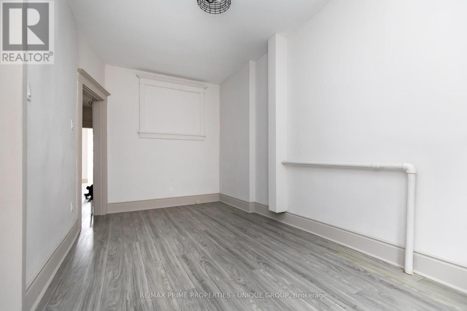 2 - 688 BLOOR STREET W, Toronto (Annex) — photo 9