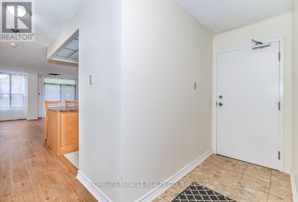 #102 8 SILVER BELL GROVE - 6