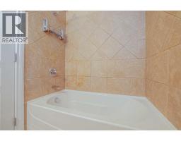18, 1813 25 Avenue Sw, Calgary, AB T2T1A4 Photo 11