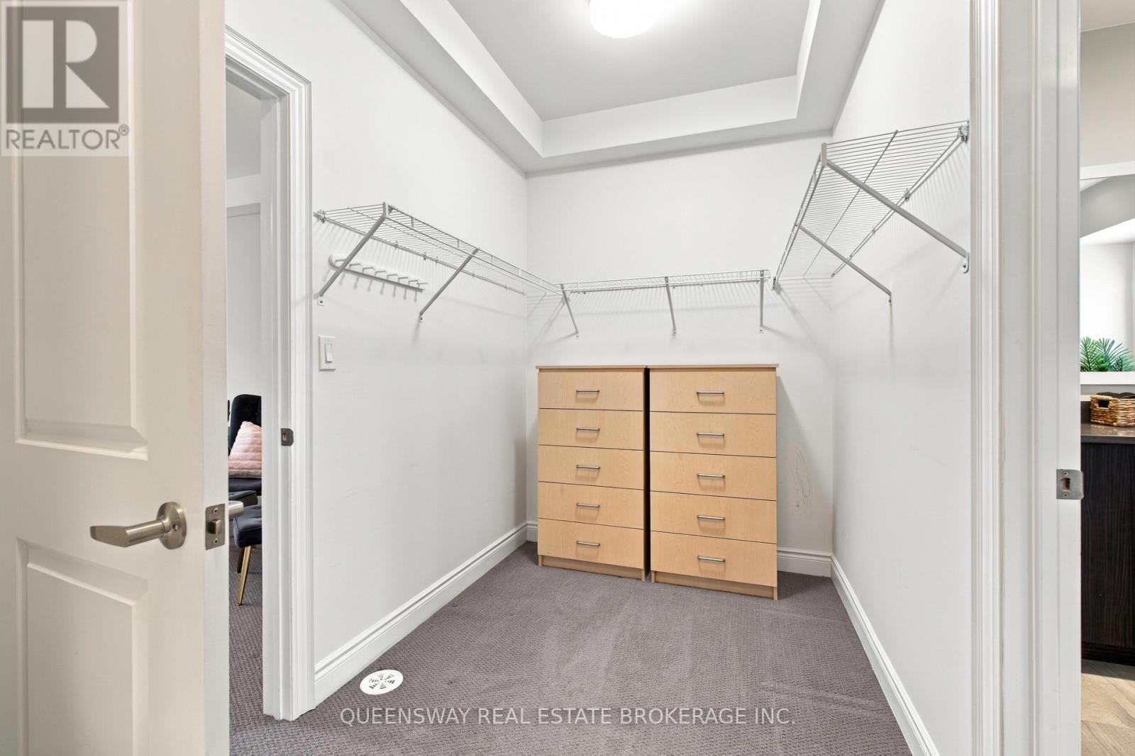 37 Twenty Ninth Street, Toronto, ON photo 24