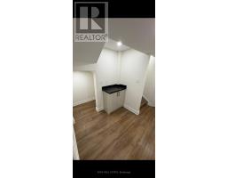 Bsmt - 48 Sapwood Crescent, Brampton, ON L6Z1W5 Photo 6