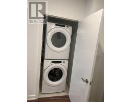 30 Samuel Wood Way N, Toronto, ON M9B0C9 Photo 7