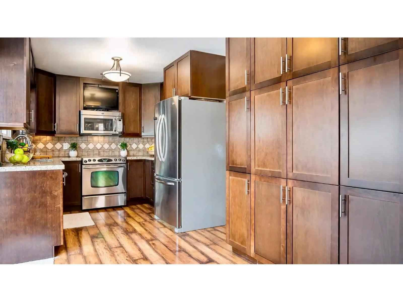 3 Bed, 1 Bath House for Rent in Langley – Main 19741 54A AVENUE, Langley – MLS# R3176363 - Image 13