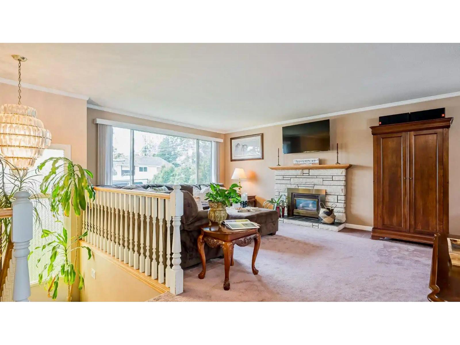3 Bed, 1 Bath House for Rent in Langley – Main 19741 54A AVENUE, Langley – MLS# R3176363 - Image 5