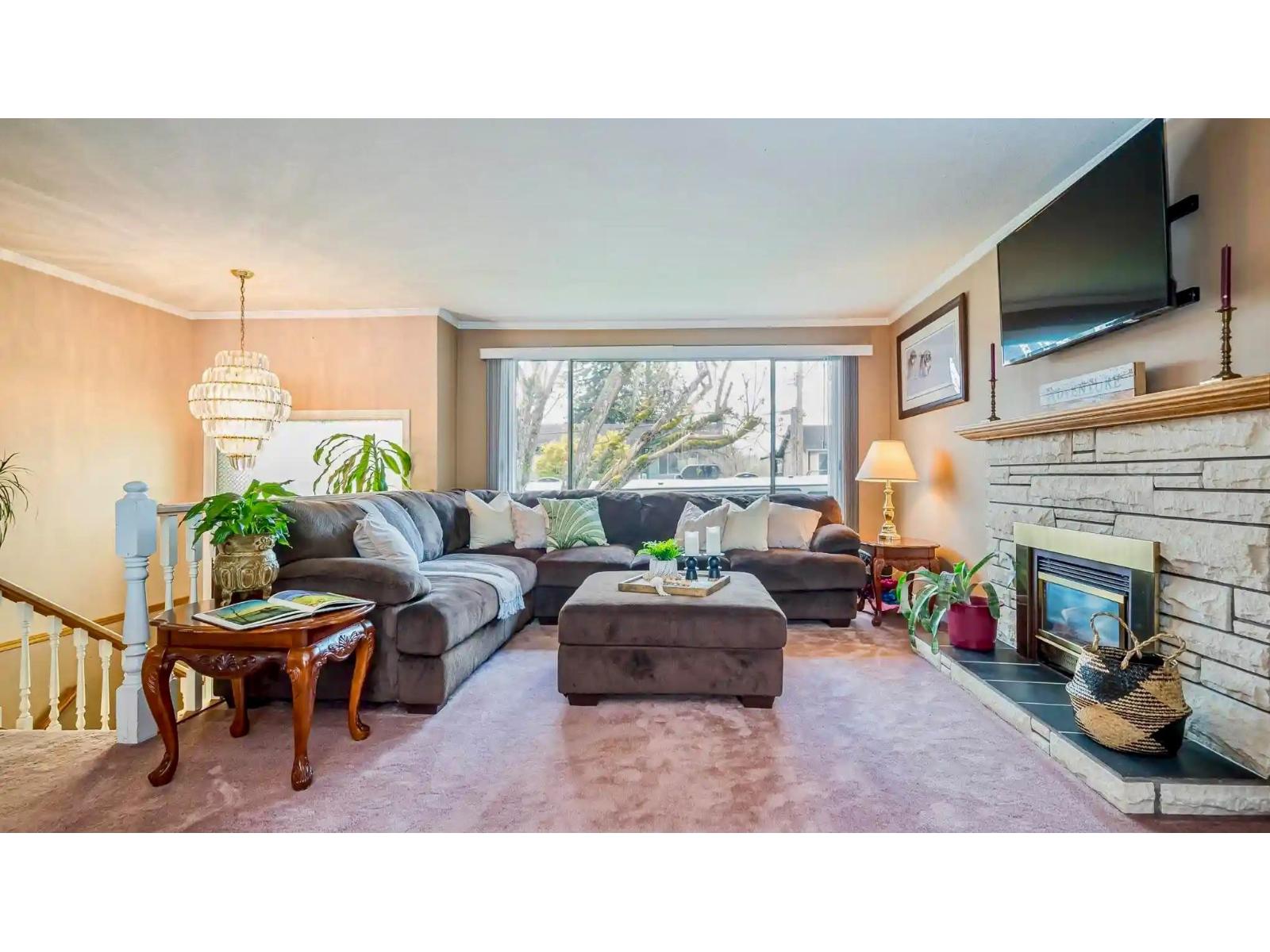 3 Bed, 1 Bath House for Rent in Langley – Main 19741 54A AVENUE, Langley – MLS# R3176363 - Image 7