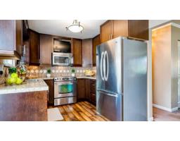 Main 19741 54a Avenue, Langley, BC V3A3W4 Photo 15